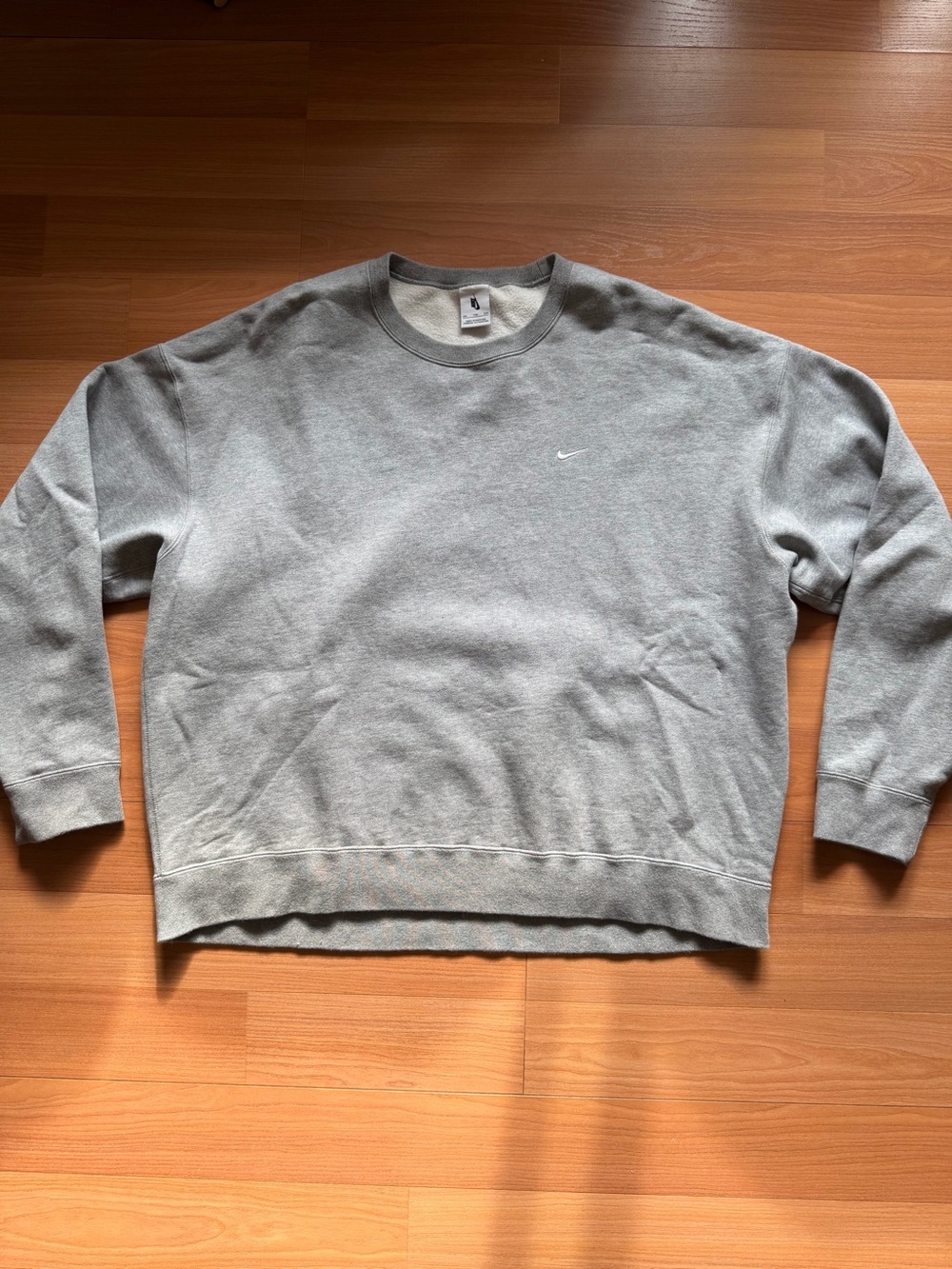 Nike Heavyweight Crewneck Sweatshirt Gray XXL Mini Swoosh Y2K